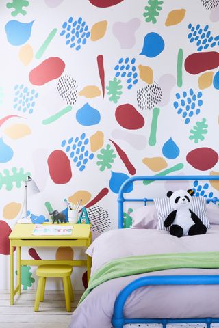 Annie Sloan 'Young Artist' kids bedroom