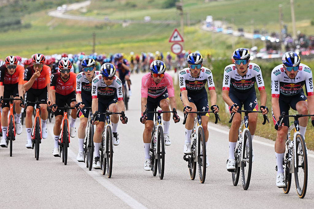 VLORE ALBANIA MAY 11 LR Jan Tratnik of Slovenia Primoz Roglic of Slovenia Pink Leader Jersey Jai Hindley of Australia and Team Red Bull BORA hansgrohe competes during the 108th Giro dItalia 2025 Stage 3 a 160km stage from Vlore to Vlore UCIWT on May 11 2025 in Vlore Albania Photo by Dario BelingheriGetty Images