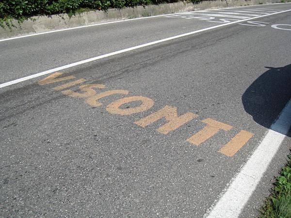 Giovanni Visconti's name remains from stage 18 of the Giro d'Italia.
