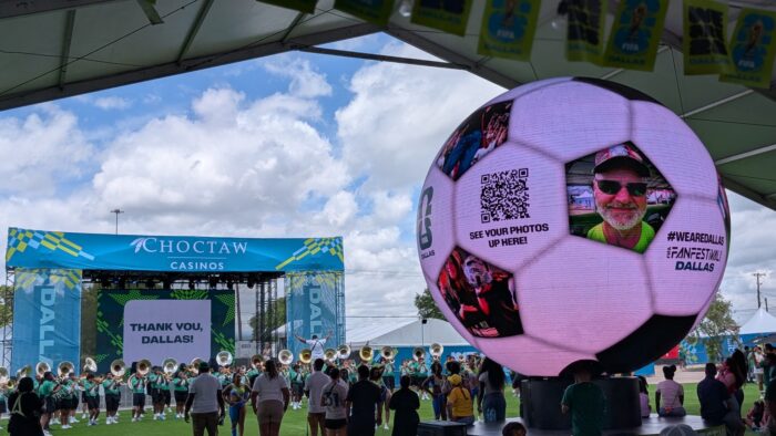 Unilumin is lighting up the World Cup with LED displays.