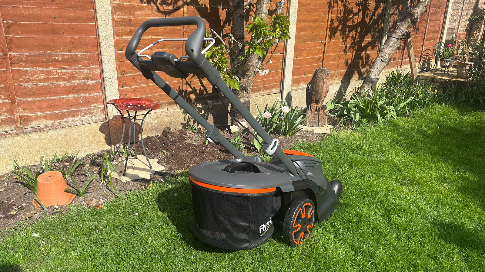 Flymo UltraMow Duo 36V 460