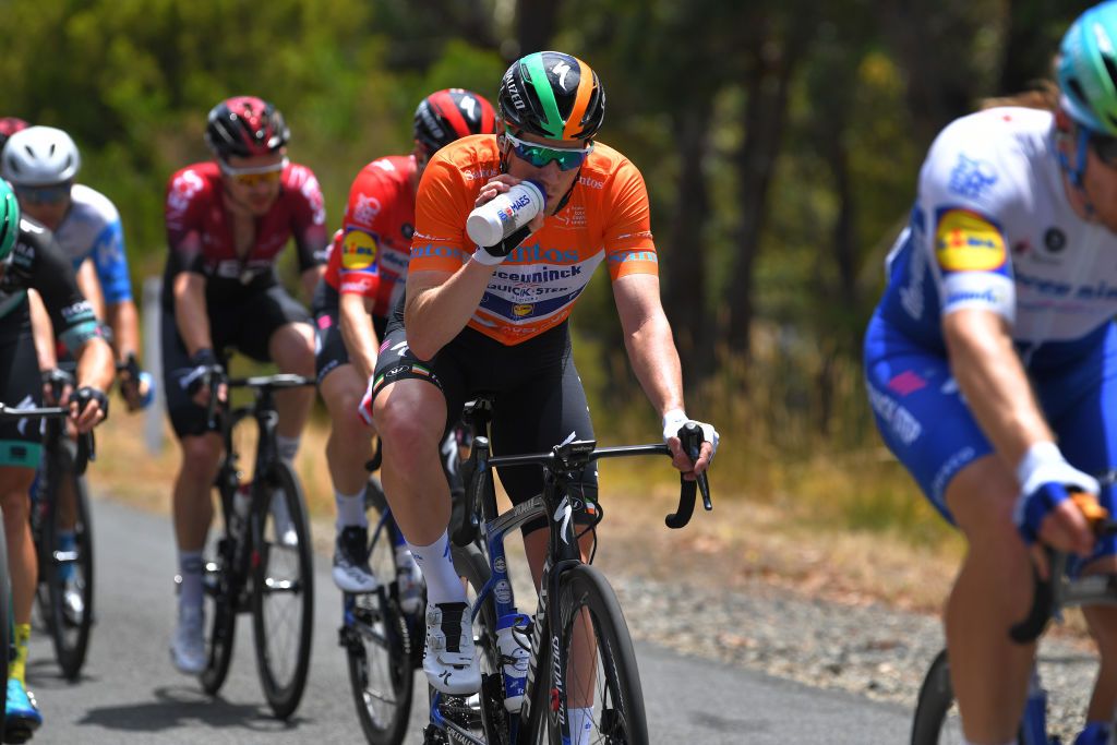 Sam Bennett in the leader's jersey