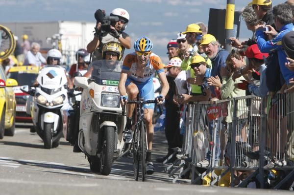 Bradley Wiggins (Garmin-Slipstream) sits fourth on GC after stage 20