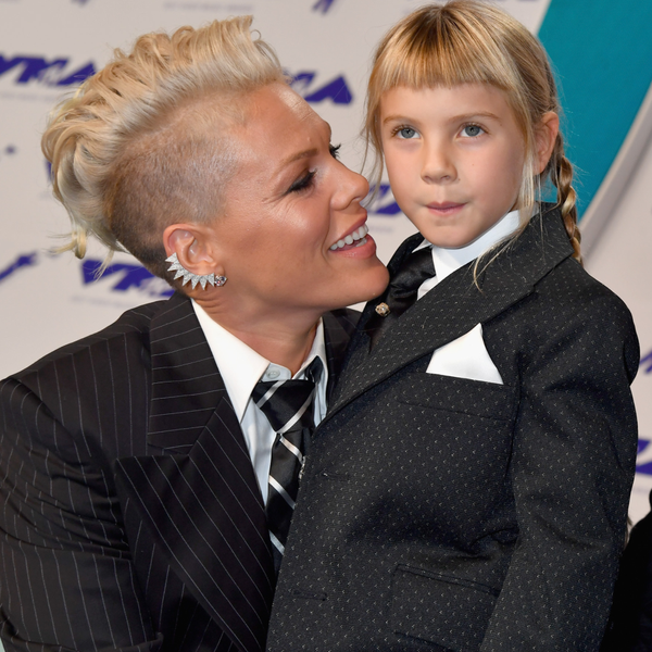 Pink's Rule for When Her 11-Year-Old Can Have a Phone Is Genius