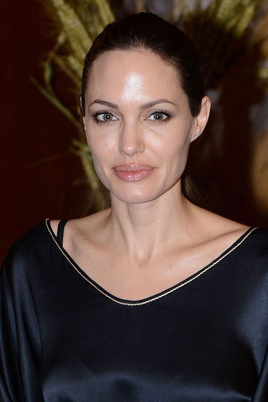Angelina Jolie Real Sex - Angelina Jolie Reveals She's Had A Double Mastectomy | Marie Claire UK