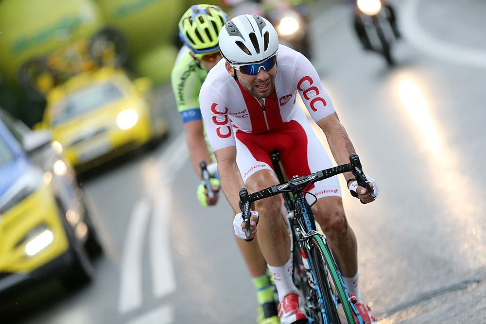 Kamil Zielinski (Poland) leads Bodnar in the breakaway