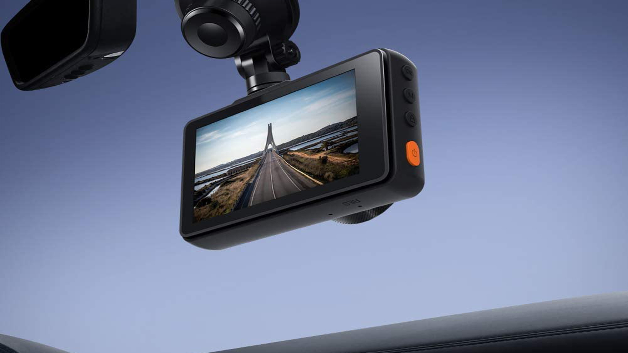 Apeman C450 dash cam review