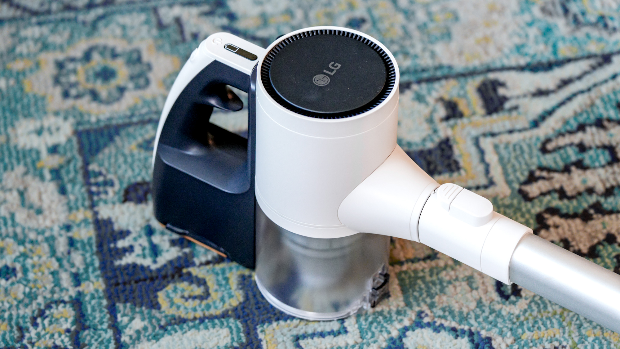 LG CordZero Q3 Cordless Stick Vacuum dust bin