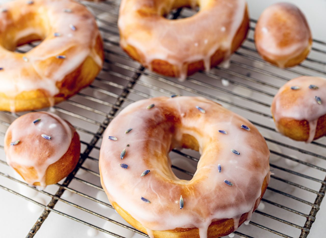 Lemon lavender air fryer doughnuts