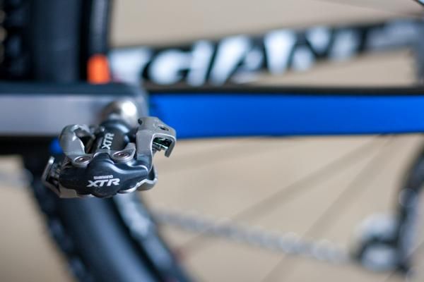 Craig races Shimano XTR pedals.