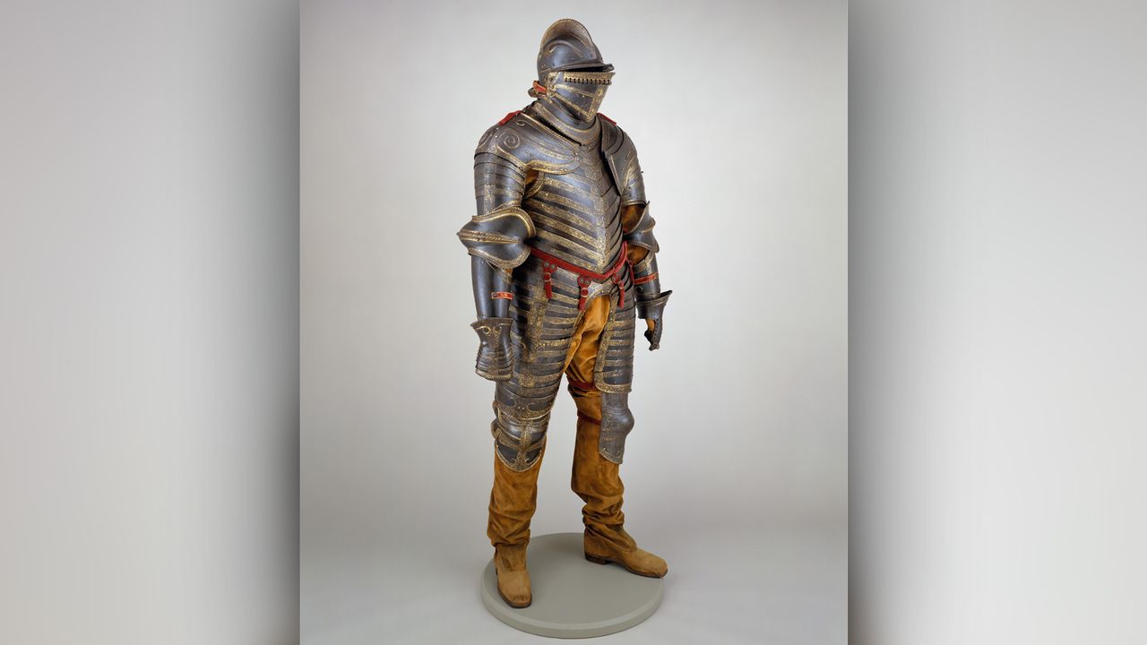 Field armor worn by King Henry VIII of England, circa 1544, that was sculpted in Milan or Brescia, Italy.