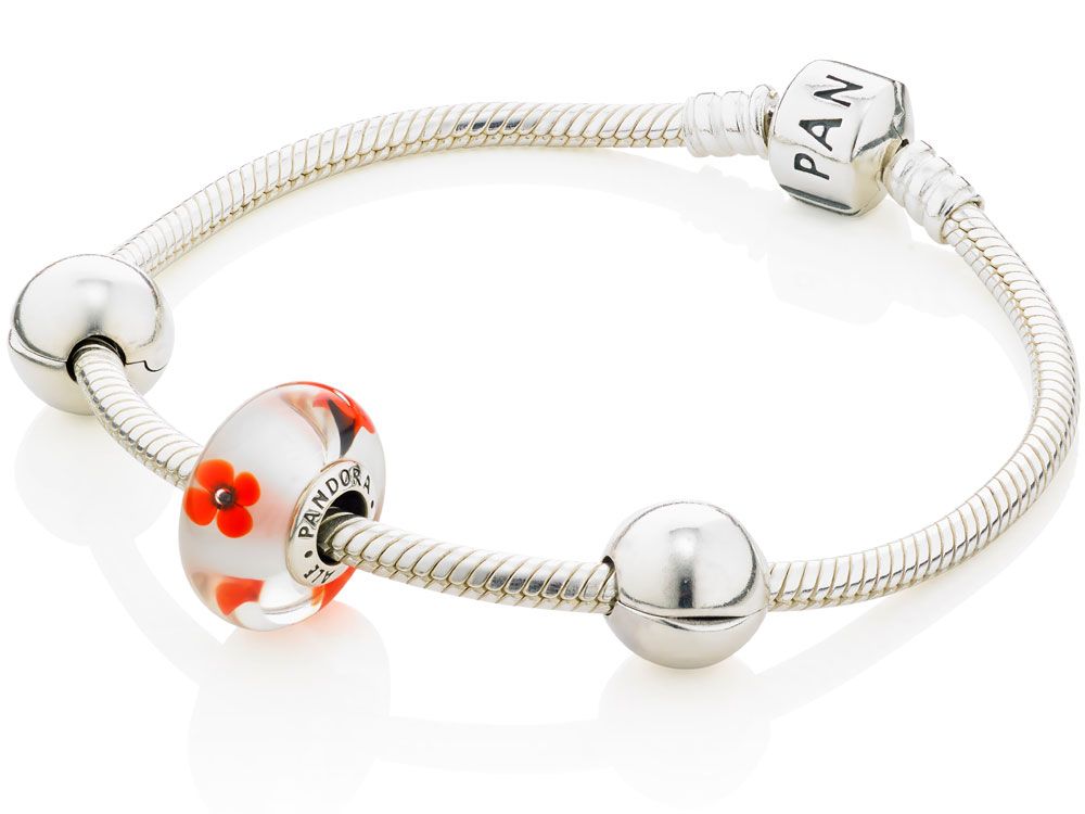 Photo of the Pandora Wildflower Tribute Murano Charm