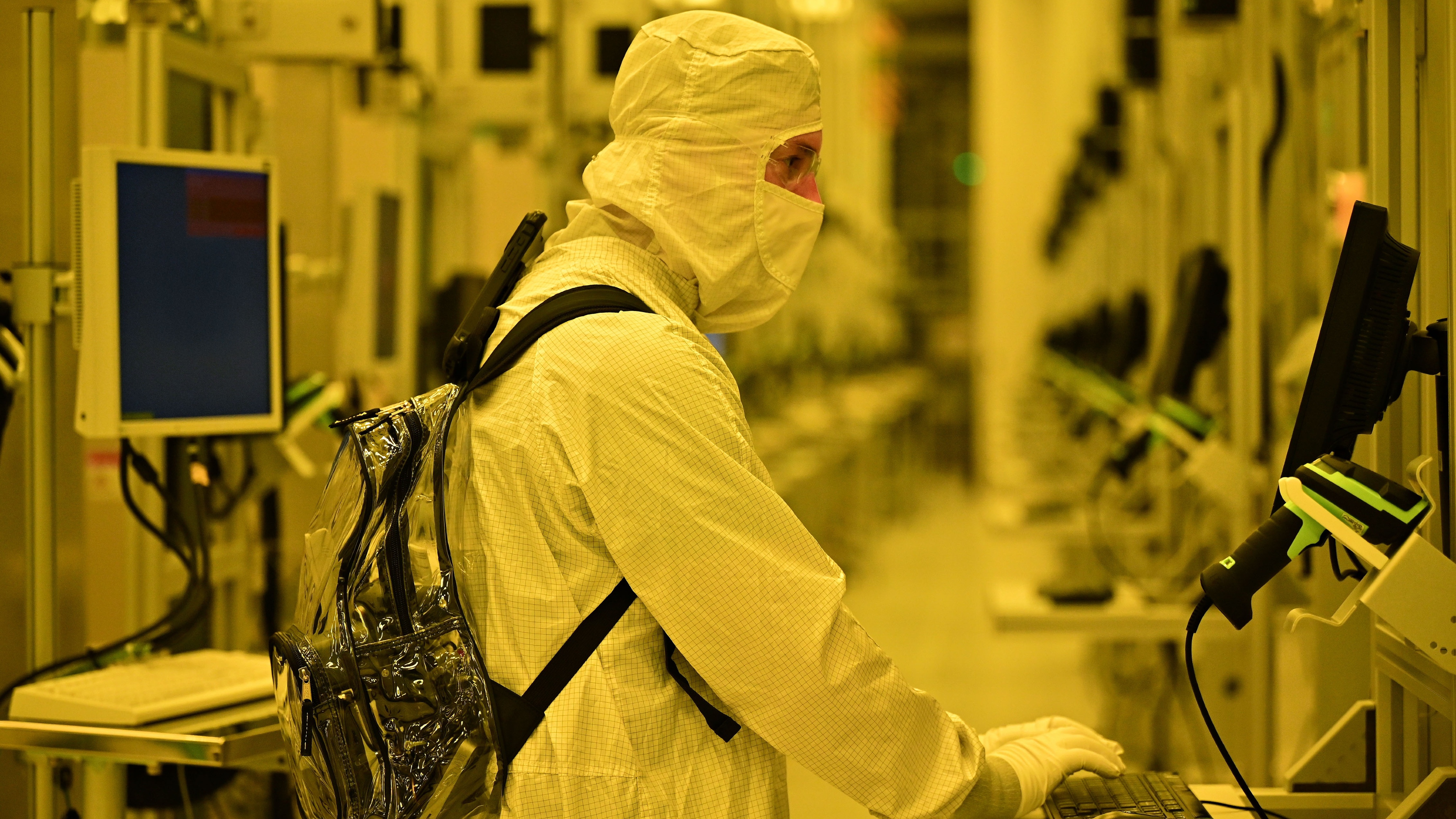 Image of Intel 18A and Fab 52.