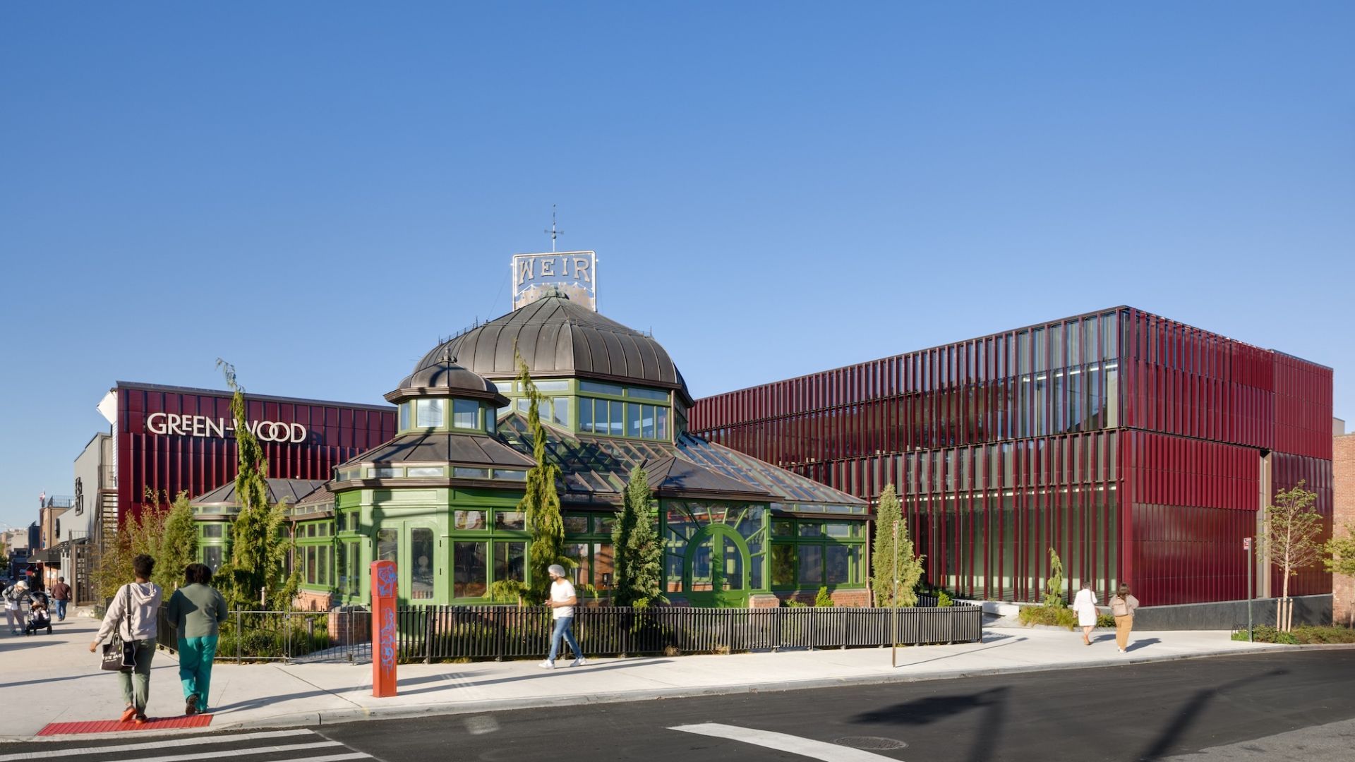 Brooklyn's most famous cemetery might be the best day trip in New York. Here's why