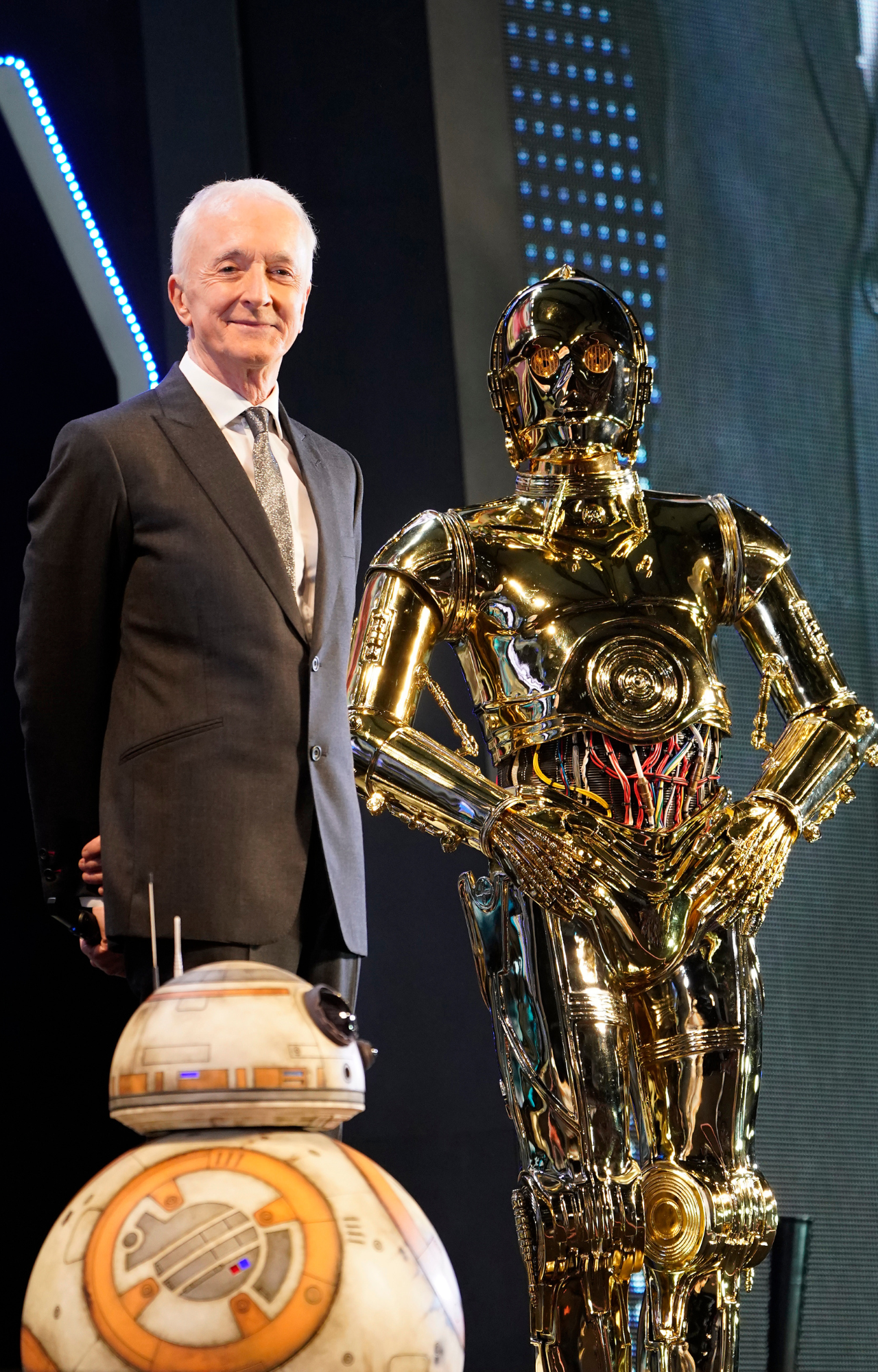 Anthony Daniel with C-3PO and BB-8 at the 2019 Star Wars: The Rise of Skywalker special fan event in Tokyo, Japan