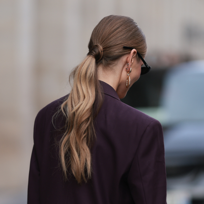 Does your ponytail give you a headache?