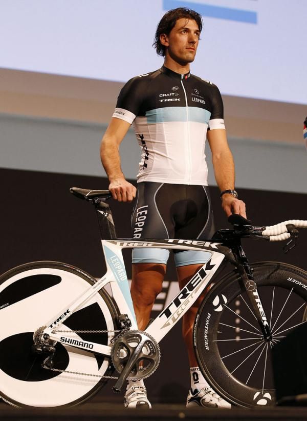 Fabian Cancellara with his new Trek TT bike