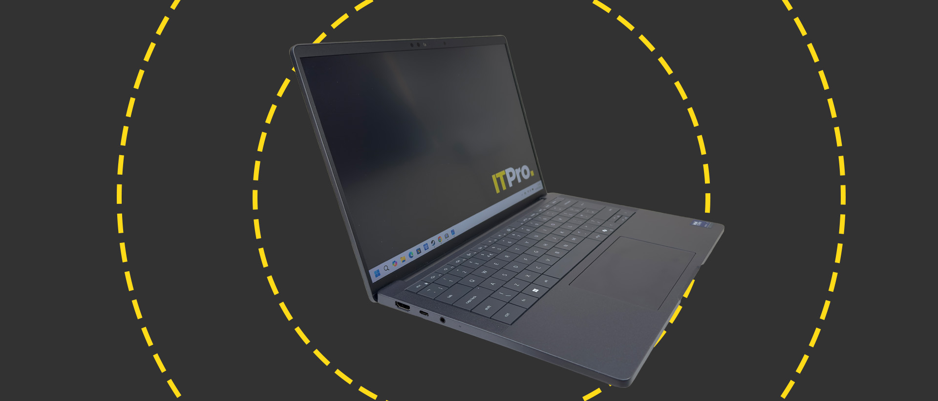 The Dell Pro 14 Premium on the ITPro background