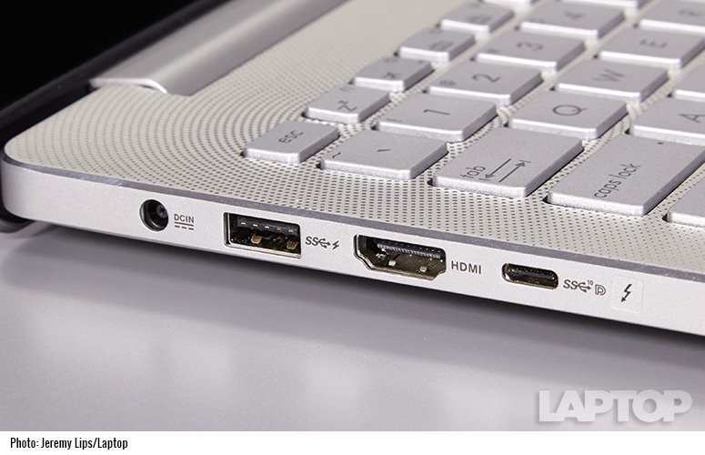 Asus ZenBook Pro UX501VW Ports