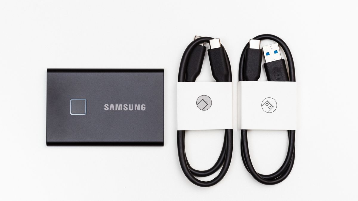 Samsung T7 Touch Portable SSD Review: Fast and Secure Pocketable
