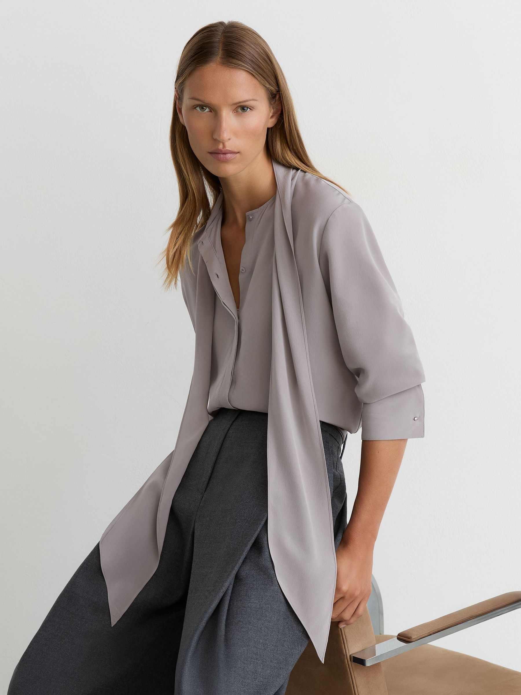 Matte-Silk Tie-Neck Blouse in Grey - Size Us 0