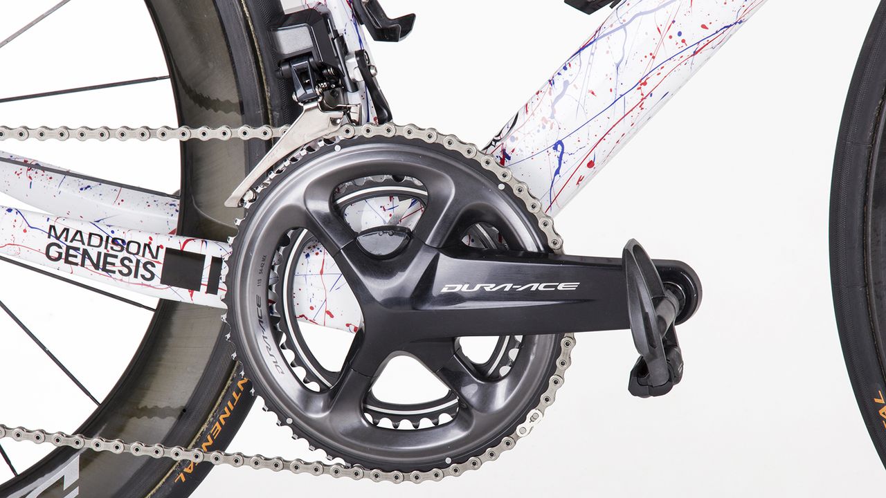 Swift uses Shimano's Dura-Ace R9100-P crankset with integrated power meter