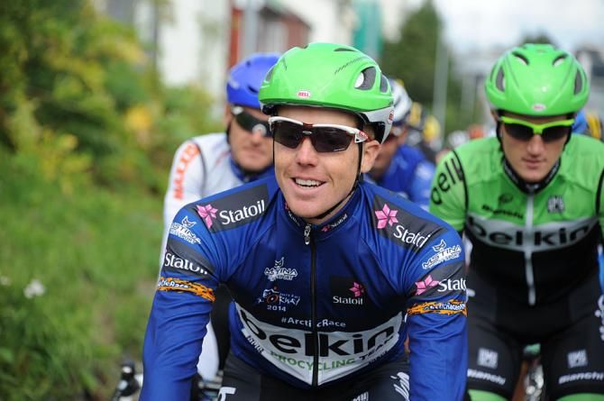Steven Kruijswijk (Belkin) enjoying the sunshine