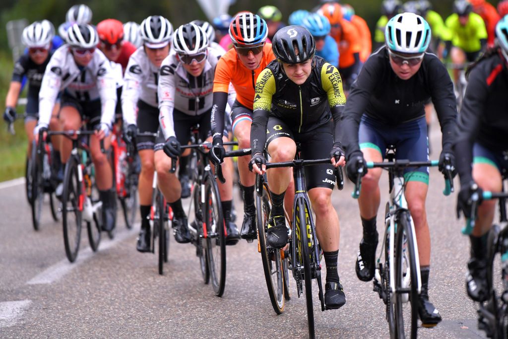 The women's peloton in the 2020 Liege-Bastogne-Liege