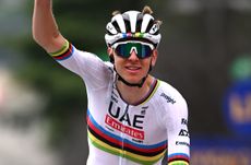 Tadej Pogačar won Il Lombardia 2024 in the rainbow jersey