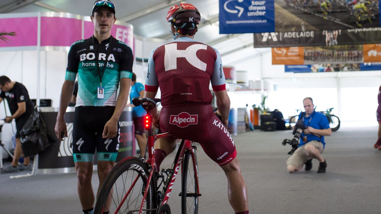 It's not often that you actually see pro riders using lights, here Nathan Haas is making sure he's fully visible out training