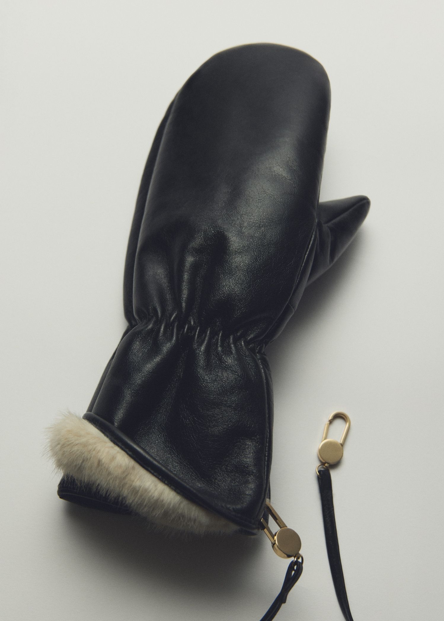 Leather Mitts - Women | Mango United Kingdom