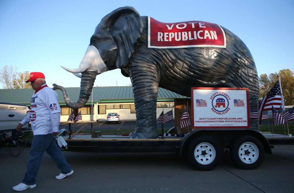 GOP elephant float.