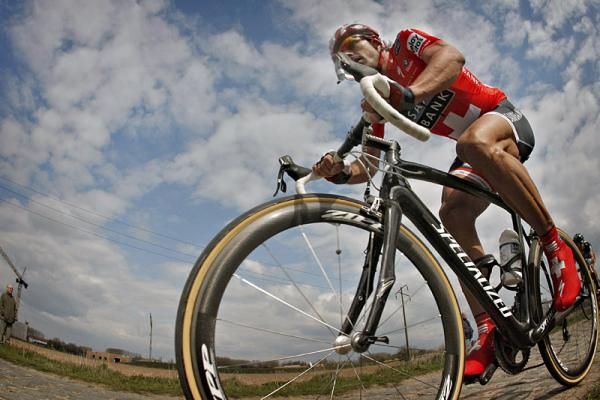 Race winner Fabian Cancellara (Saxo Bank).