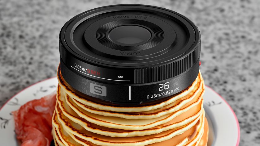 Image of the Panasonic Lumix 26mm f/8 on a stack of pancakes