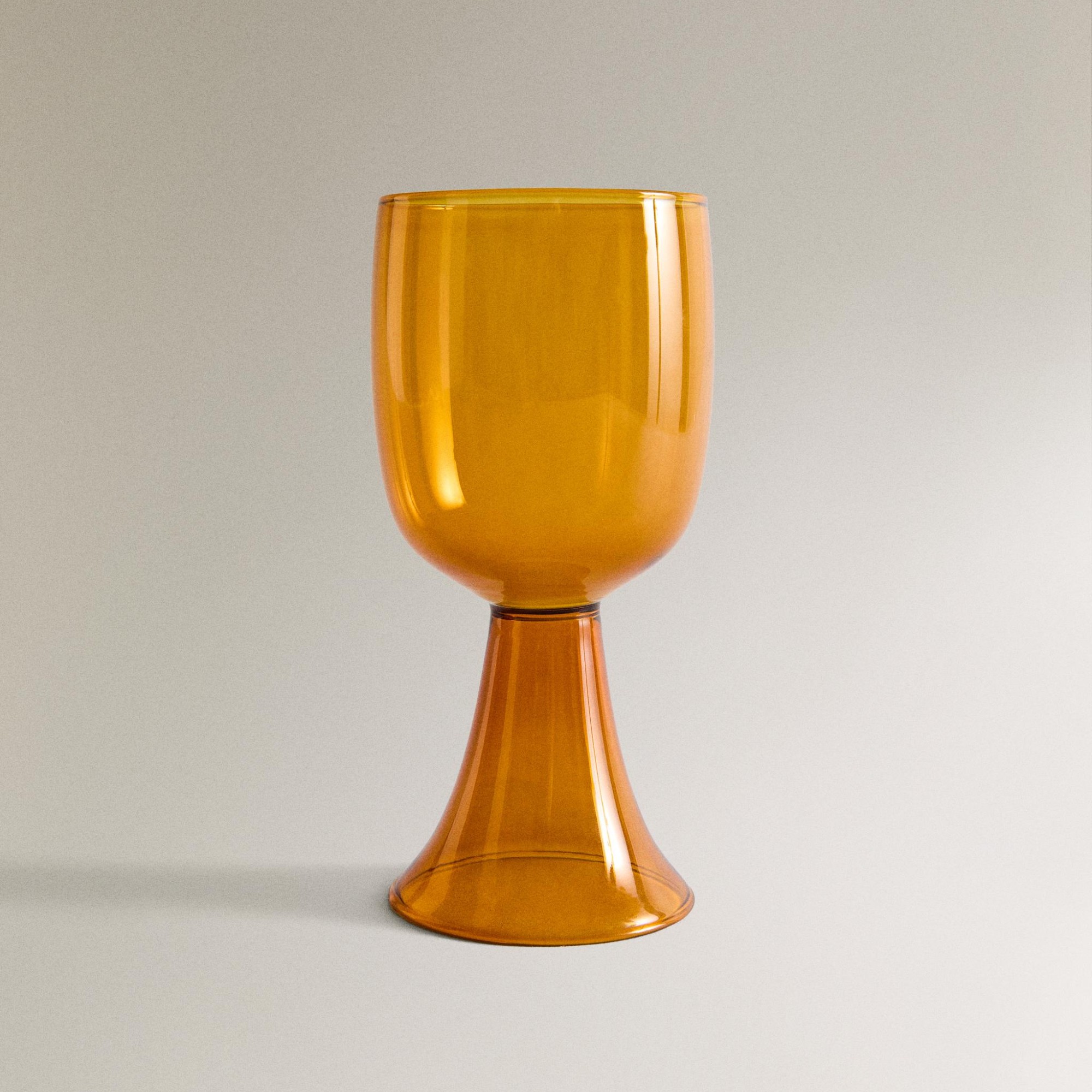 Zara Home x Collagerie COLOURED BOROSILICATE TALL WINE GLASS