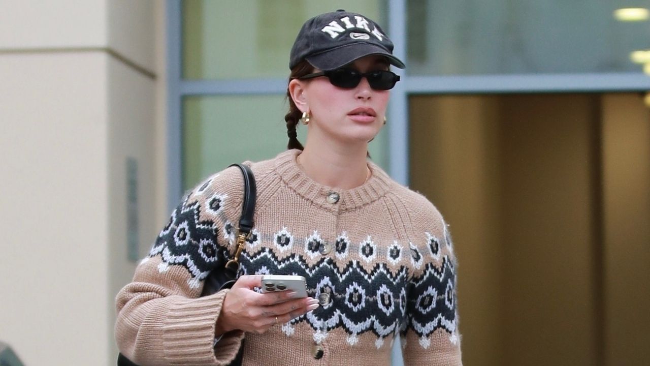 hailey bieber fair isle sweater