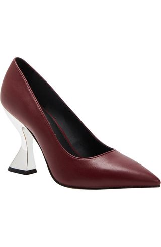 The Laterr Pointed Toe Pump