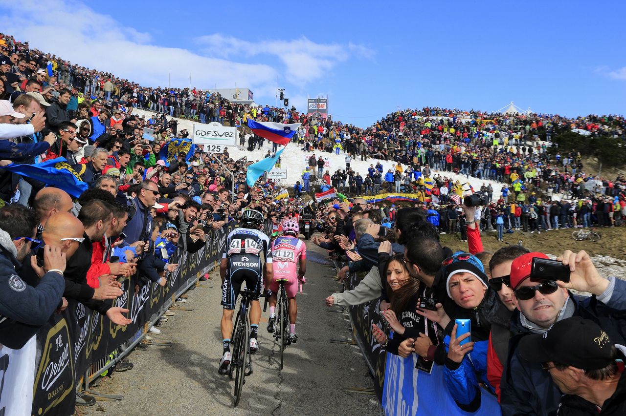 Nairo Quintana leads compatriot Rigoberto Uran up the Monte Zoncolan at the 2014 Giro d'Italia