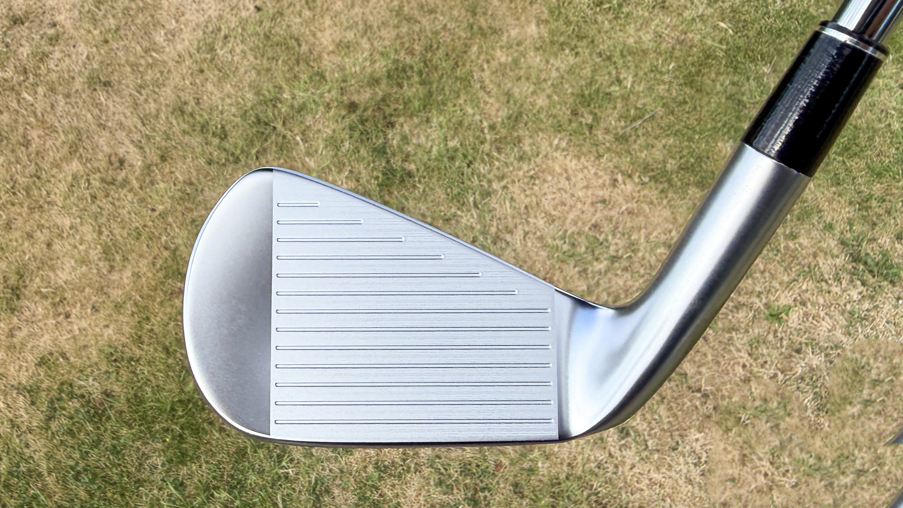 Photo of the Srixon 2026 ZXi7 Iron