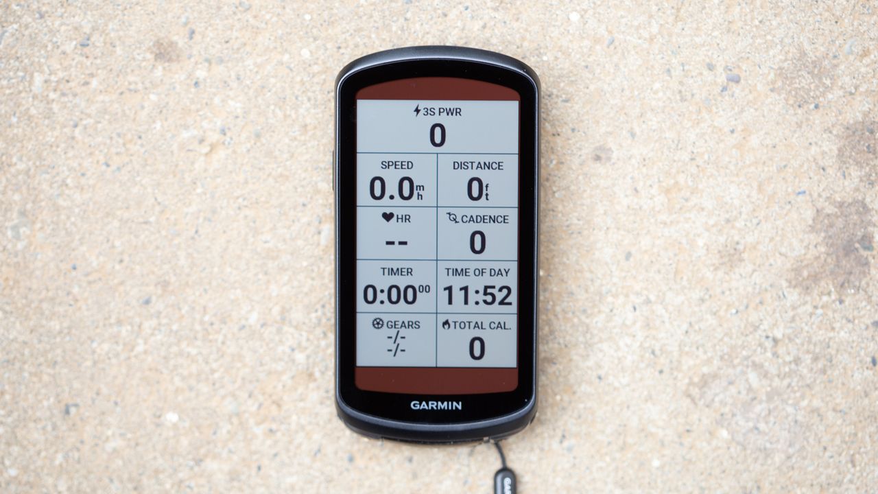 Garmin Edge 1040 Solar primary ride screen