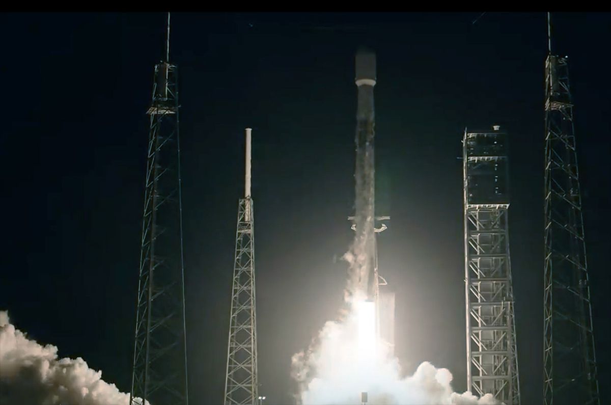 SpaceX startete 23 Starlink-Satelliten auf seinem zweiten Weltraumflug an einem Tag