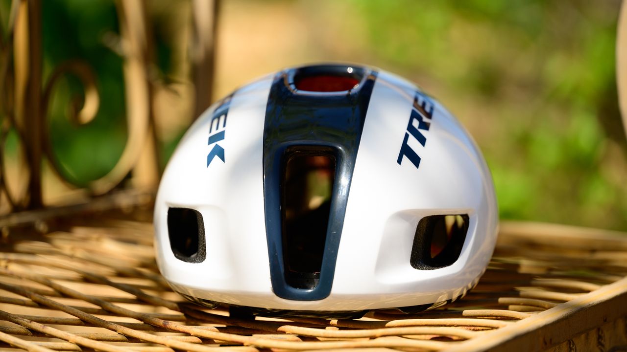 Trek Ballista MIPS front view
