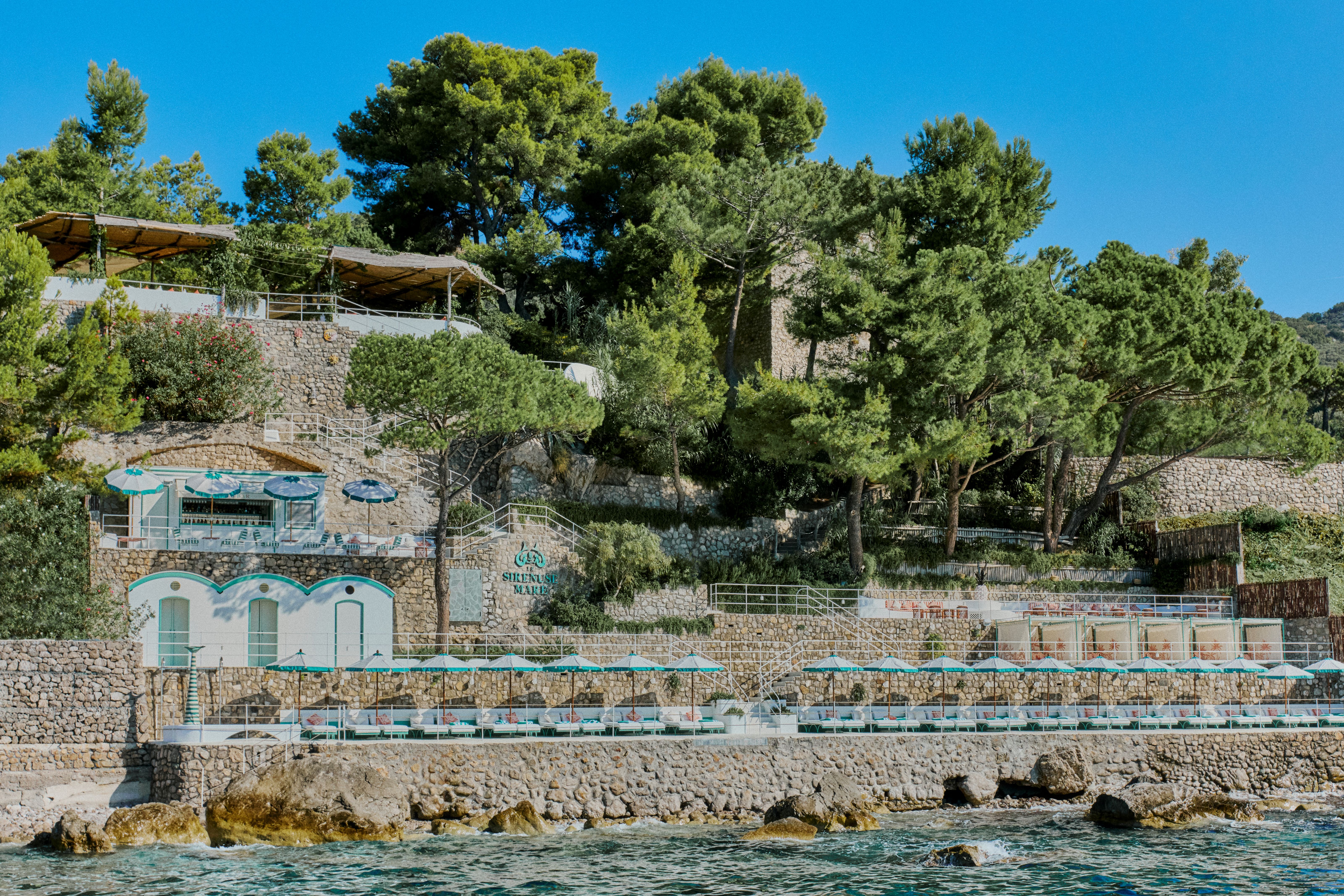 le sirenuse mare beach club