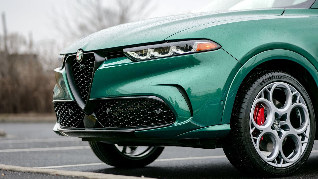 2024 Alfa Romeo Tonale Speciale test drive review.