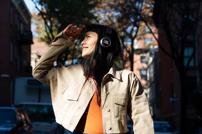JBL is crowdfunding to make solar-powered headphones