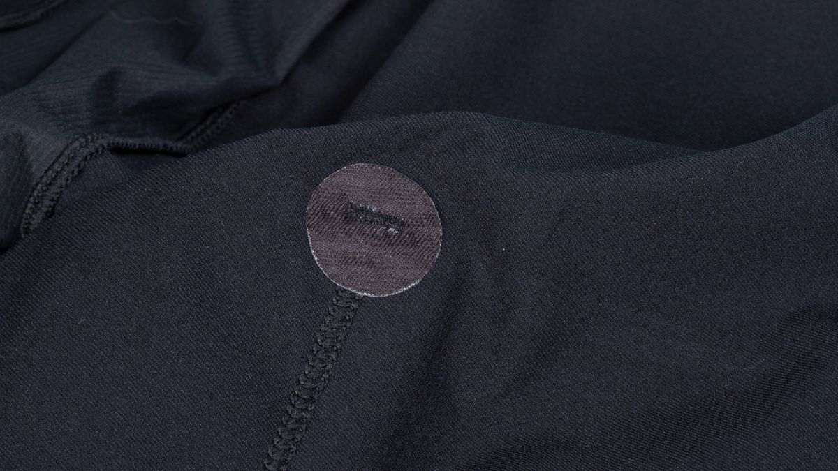 Eliel Del Dios Jersey detail of reinforcement behind the pockets
