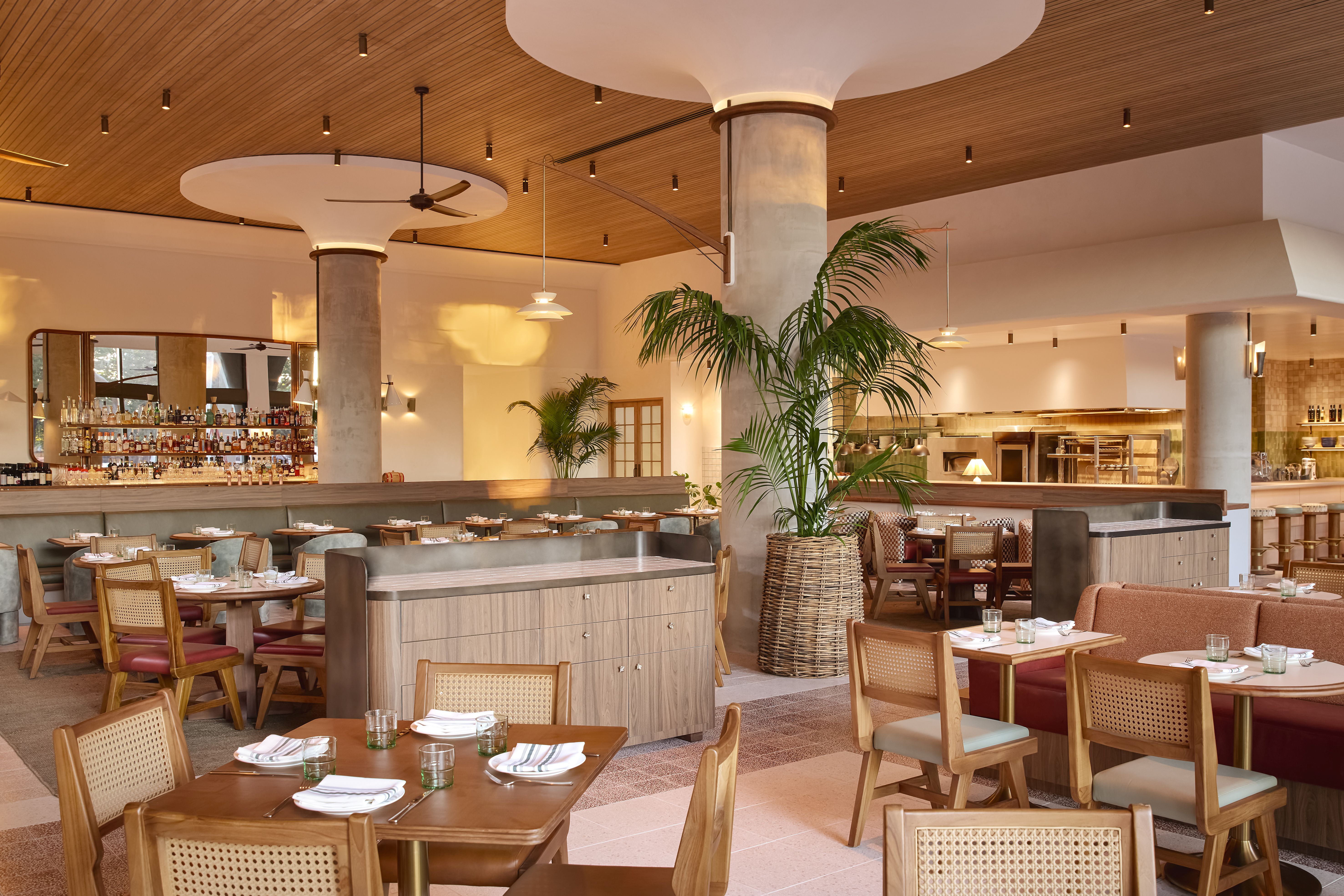 mondrian gold coast hotel review
