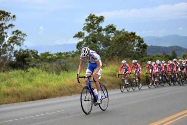 And Veilleuz continued off the front of the peloton.