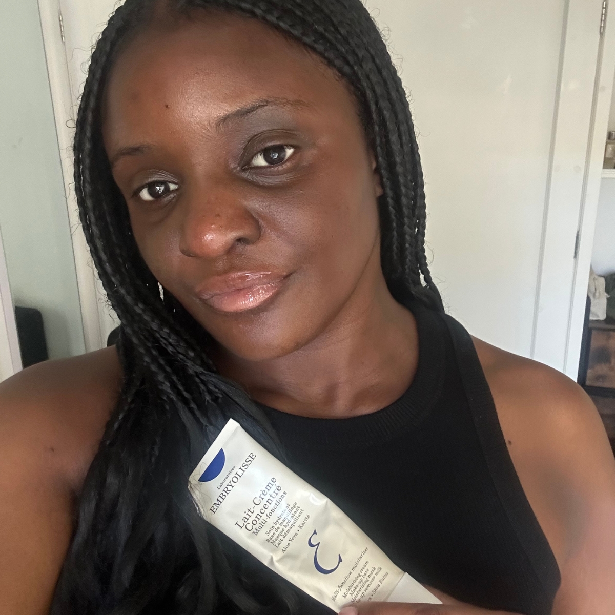 Who What Wear UK's Brittany Davy wearing Embryolisse's Lait-Cr&egrave;me Concentr&eacute; 