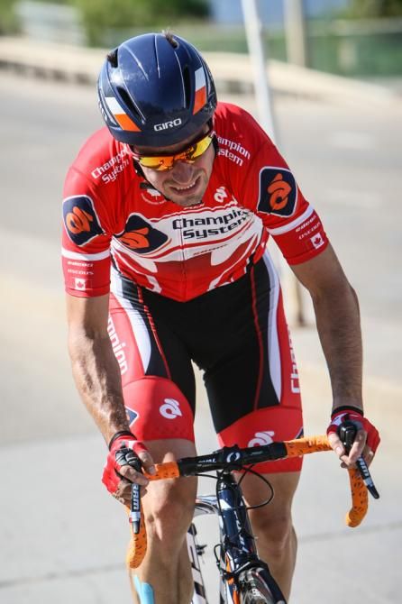 Zach Bell (Champion System) was one of the riders that crashed hard just before the finish.